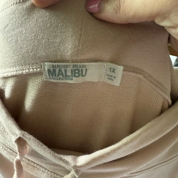 Barefoot Dreams Malibu Collection Maxi Skirt in Soft Pink - Picture 3 of 4